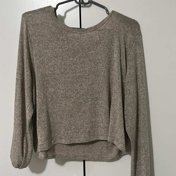 Sweater - Picture 1 of 1